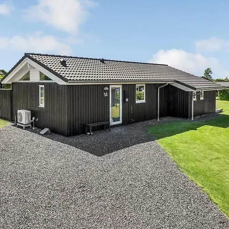 Lovely In With Kitchen Holiday home *